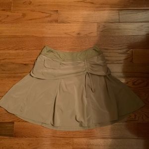 Athleta khaki skort